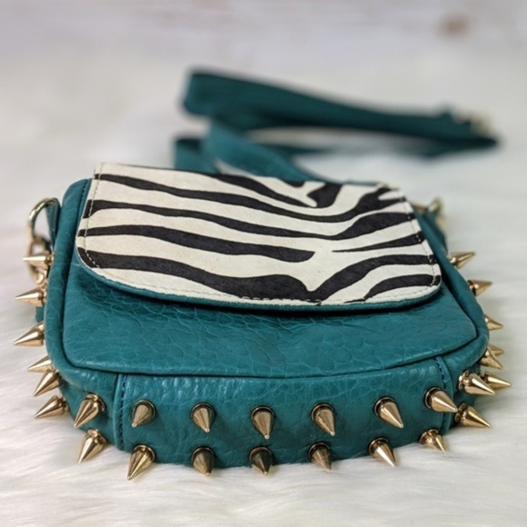 Turquoise Zebra Print & Croc Spikes Teal Messenger Bag - Picture 3 of 4